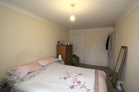 3 bedroom maisonette to rent, Ebberns Road, Hemel Hempstead HP3