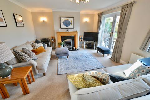 4 bedroom detached house for sale, Priors Grange, Salford Priors, WR11 8XP