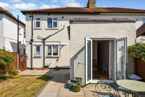 2 bedroom apartment for sale, Tudor Gardens, Shoeburyness, Essex, SS3