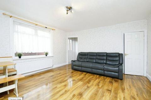 3 bedroom terraced house to rent, Noble Street, Peterlee, Durham, SR8