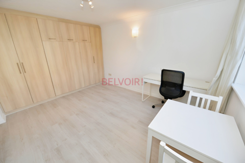 Studio to rent, Kitchener Road, Southampton SO17