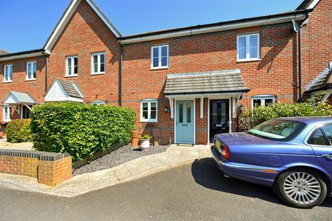 2 bedroom terraced house for sale, School Close, Westergate