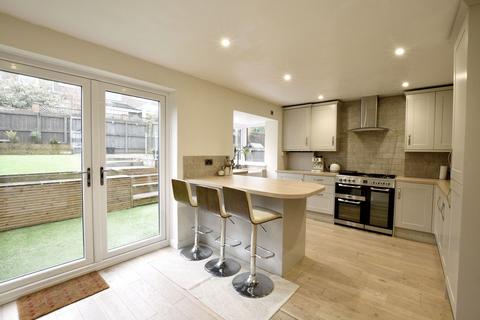 3 Briarsyde Close, Whickham, Newcastle Upon Tyne, NE16 5UJ