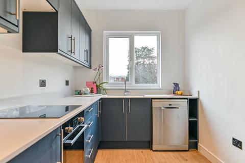 1 bedroom flat for sale, 81 Central Road, Worcester Park KT4