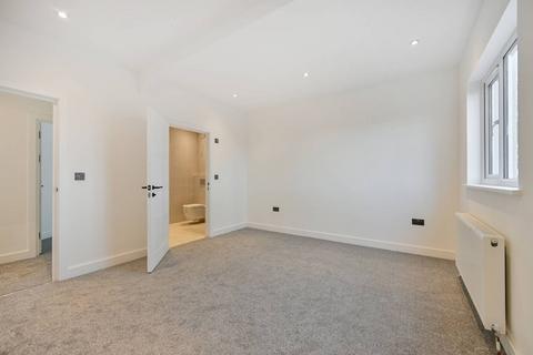 1 bedroom flat for sale, 81 Central Road, Worcester Park KT4