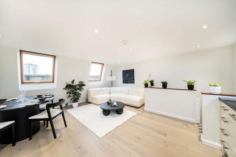 2 bedroom flat for sale, Dawes Road, London SW6