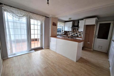 3 bedroom detached house for sale, Delafield Way, Rugeley, WS15 2YF