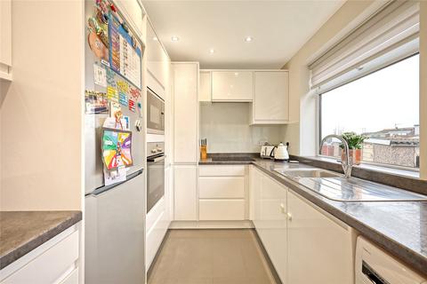 18 Bootham Close, Billericay, CM12 9NQ