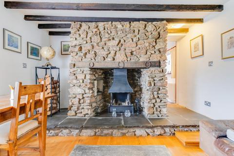 undefined, Highwalls Road, Dinas Powys, The Vale Of Glamorgan CF64 4AJ