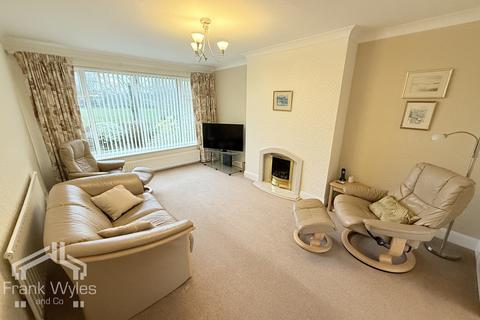 4 bedroom bungalow for sale, East Holme, Lytham