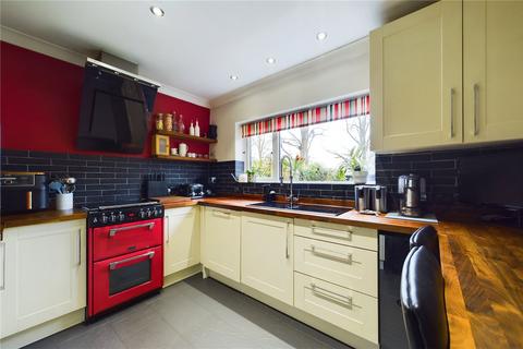 4 bedroom detached house for sale, Larissa Close, Tilehurst, Reading, Berkshire, RG31