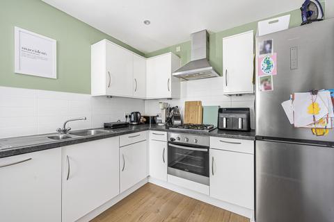 14 Badgers Drive, Wantage, OX12 9WJ