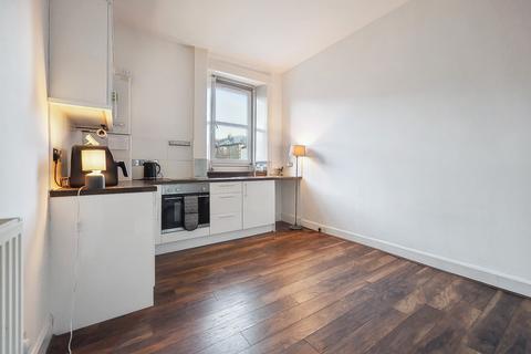 1 bedroom flat to rent, Barclay Street, Flat 1/2, Old Kilpatrick, West Dunbartonshire, G60 5DF