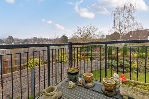 2 bedroom apartment for sale, Colebrooke Lodge, Reigate RH2