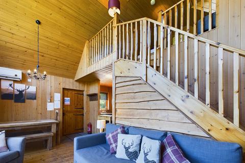 3 bedroom chalet for sale, Osprey Cabin, Loch Awe, Dalavich