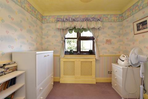 4 bedroom detached house for sale, Fairview Road, Chigwell, Essex