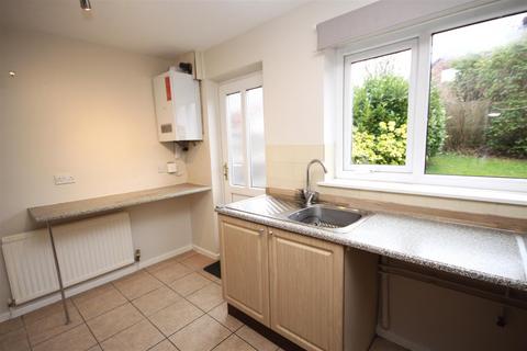 2 bedroom semi-detached house to rent, Rosecroft Close, Ormskirk L39