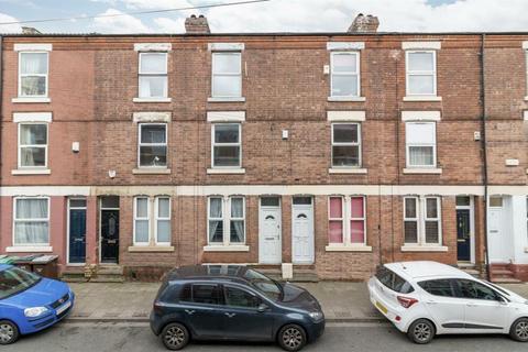 2 bedroom terraced house to rent, Chippendale Street, Nottingham, Nottinghamshire, NG7