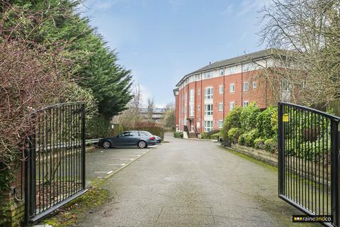 2 bedroom flat for sale, York House, North Drive, Old Hatfield