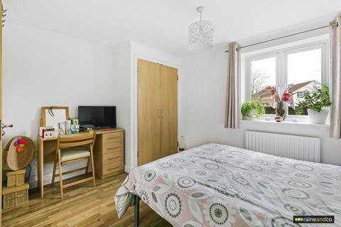 2 bedroom flat for sale, York House, North Drive, Old Hatfield