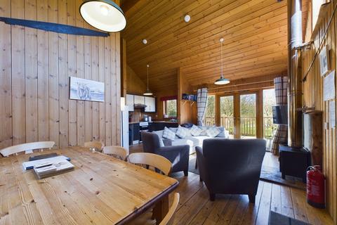 2 bedroom chalet for sale, Oak Cabin, Loch Awe, Dalavich