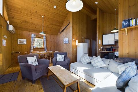 2 bedroom chalet for sale, Oak Cabin, Loch Awe, Dalavich