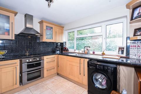 2 bedroom maisonette for sale, The Glebe,  Henley-On-Thames,  RG9