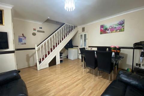 2 bedroom terraced house for sale, Downing Road, Dagenham