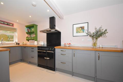 3 bedroom terraced house for sale, Woodbine Street, Leamington Spa