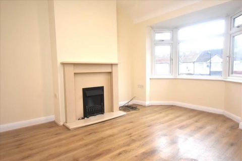 2 bedroom flat for sale, Torrington Road, Greenford