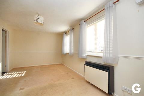 42 Willow Drive, Ringwood, BH24 3BE