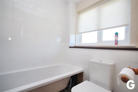 42 Willow Drive, Ringwood, BH24 3BE