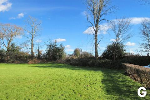 42 Willow Drive, Ringwood, BH24 3BE