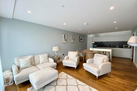 2 bedroom apartment to rent, Ryedale House, York