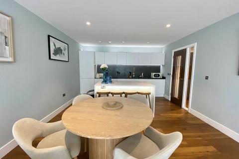 2 bedroom apartment to rent, Ryedale House, York