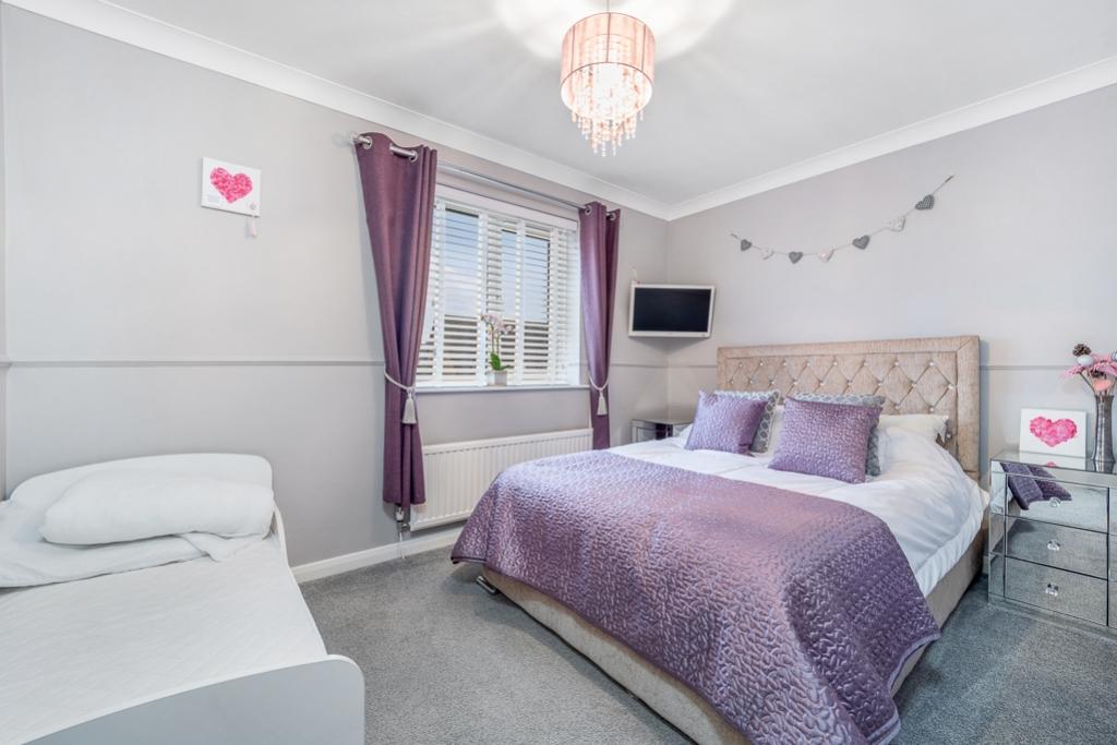6 Ambleside Drive (Spalding)-30