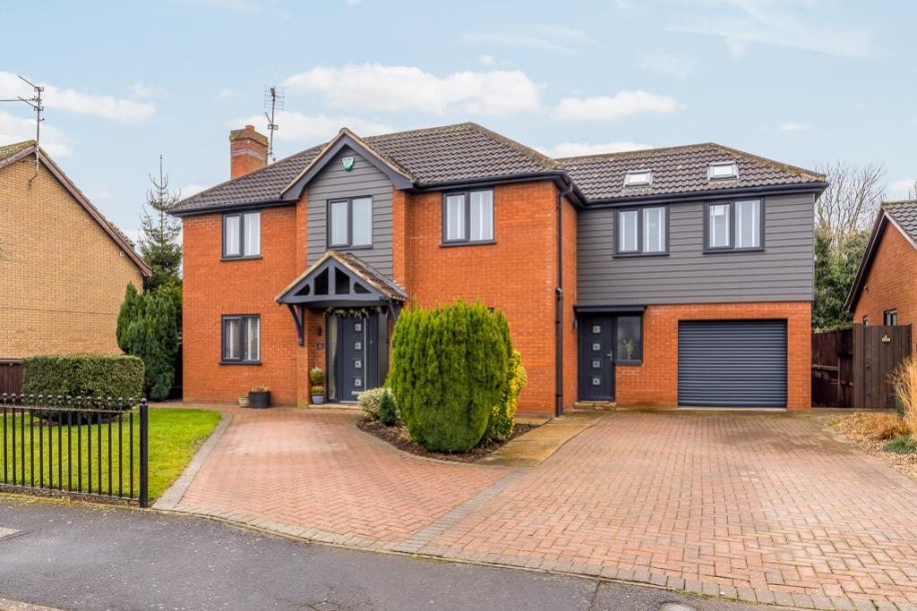 6 Ambleside Drive (Spalding)-4