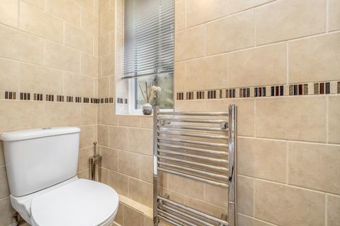 6 Ambleside Drive, Spalding, PE11 1JU