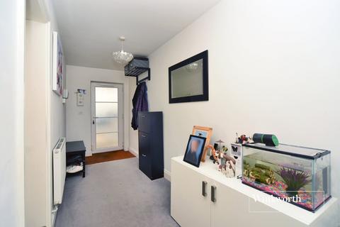 16 Senhouse Road, Sutton, SM3 8LE