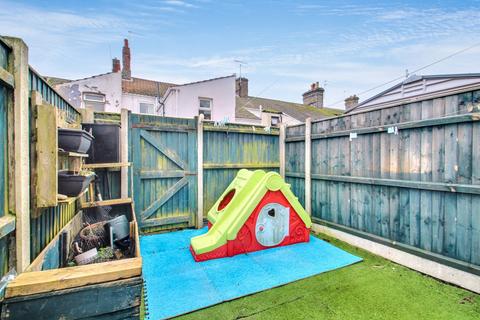 58 Bevan Street West, Lowestoft, NR32 2AD