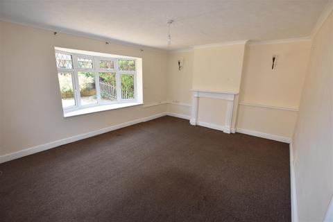 3 bedroom semi-detached house to rent, Brington Drive , Barton Seagrave