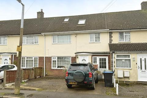 4 bedroom house to rent, Daggsdell Road, Hemel Hempstead HP1