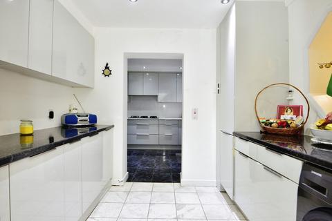 undefined, Lancaster Road, Northolt UB5