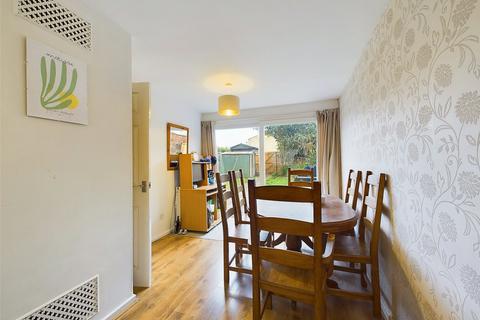 2 Golden Close, Tuffley, Gloucester, GL4 0QZ