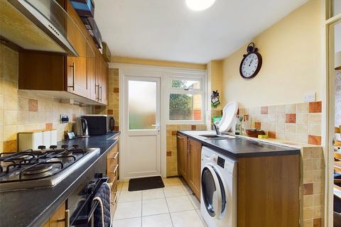 2 Golden Close, Tuffley, Gloucester, GL4 0QZ