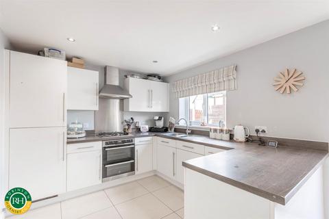 4 bedroom detached house for sale, Mirabelle Way, Harworth, Doncaster