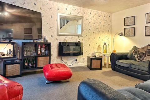 8 Dalesman Close, Manchester, M9 4QF