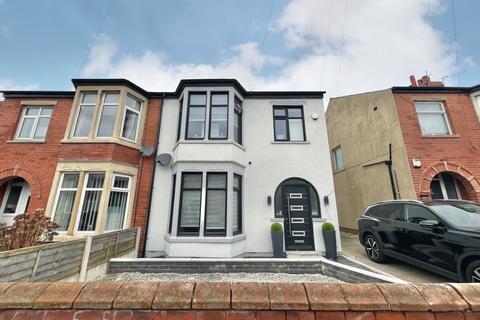 45 Carleton Avenue, Blackpool, FY3 7JN