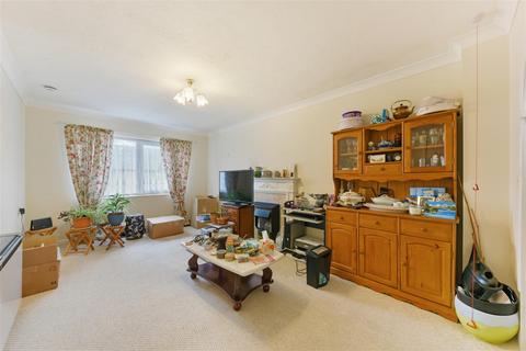 1 bedroom flat for sale, Kathleen Godfree Court, Wimbledon SW19