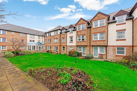undefined, Kathleen Godfree Court, Wimbledon SW19